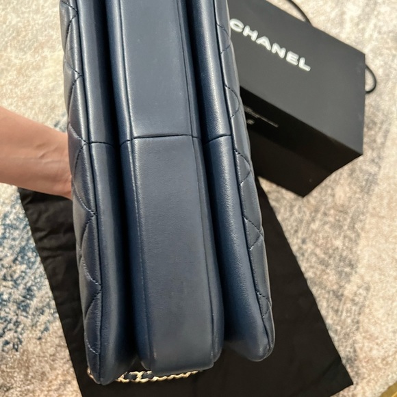 Chanel trendy cc bag size medium - Picture 8 of 12